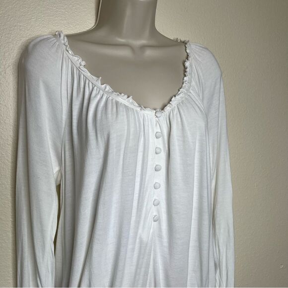 Old Navy Boho Ruffle Neck Long Sleeve Peplum Cream Rayon Shirt Women Medium - Picture 2 of 16
